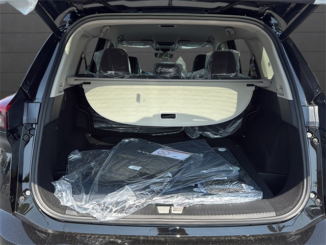 2026 Nissan Rogue SV photo 10