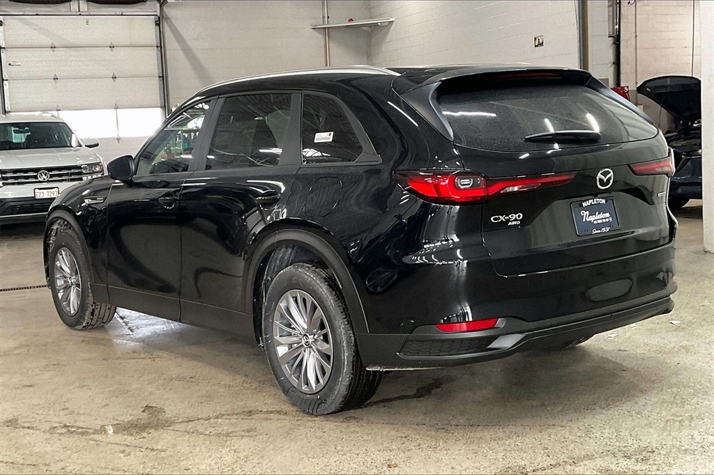 2026 MAZDA CX-90 - Image 2