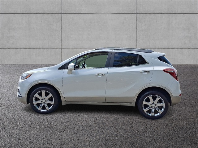 2018 Buick Encore Essence photo 2