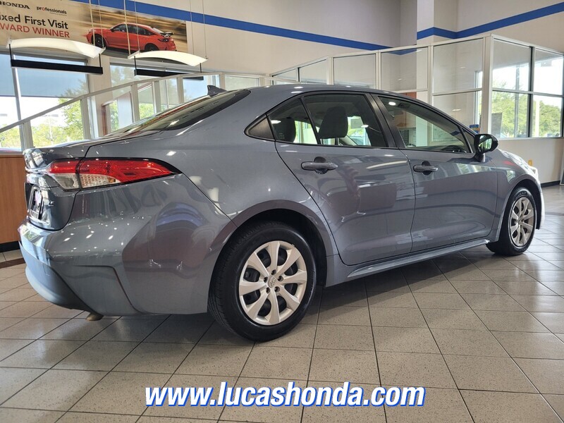 2023 Toyota Corolla SE XLE photo 4