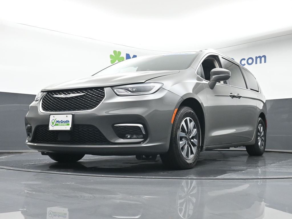 2021 Chrysler Pacifica Touring L photo 4