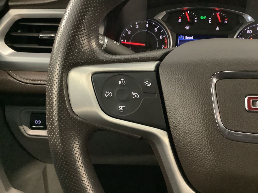 2022 Gmc Acadia SLE photo 9