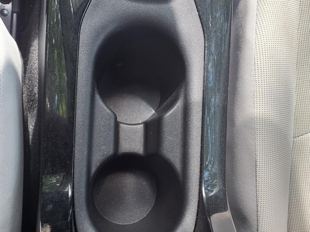 2022 Toyota Corolla LE photo 24