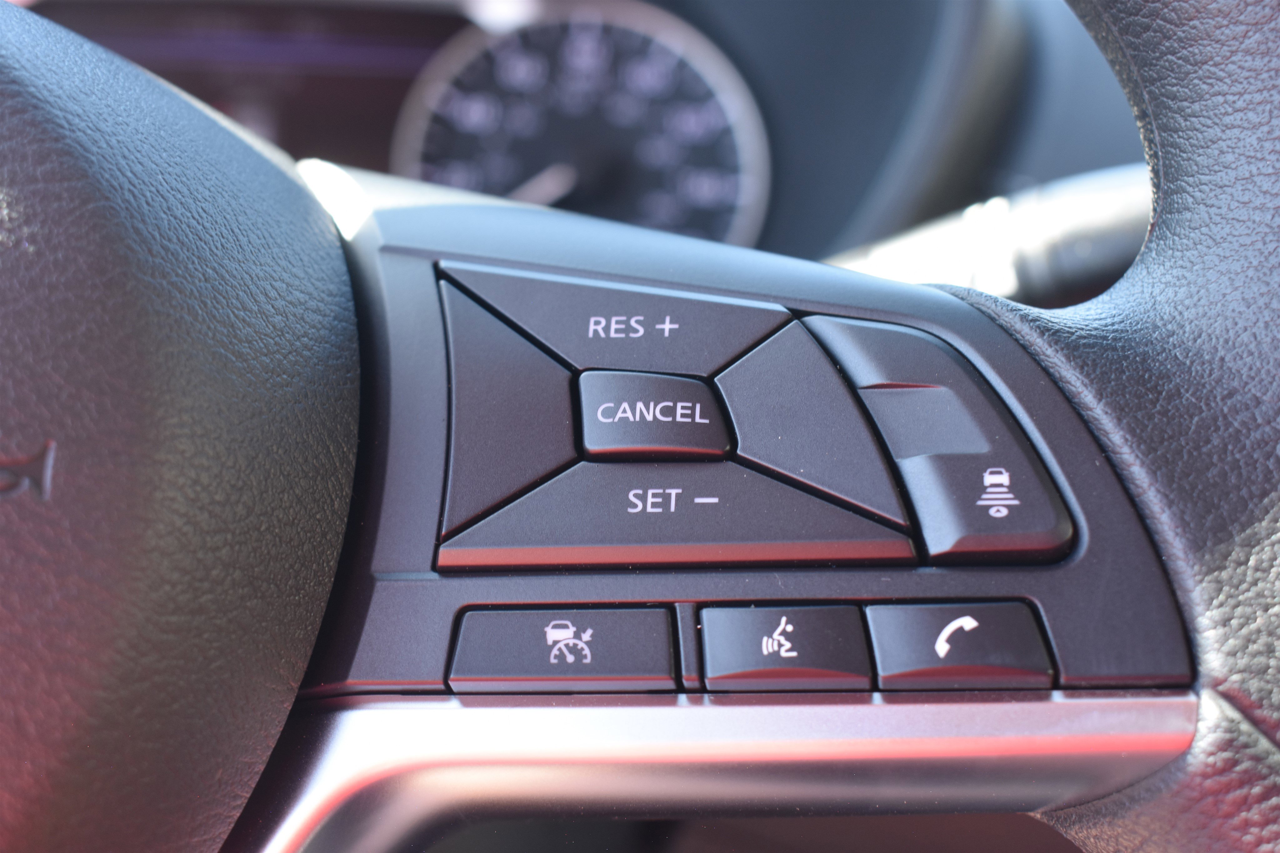 2025 Nissan Sentra SV photo 14