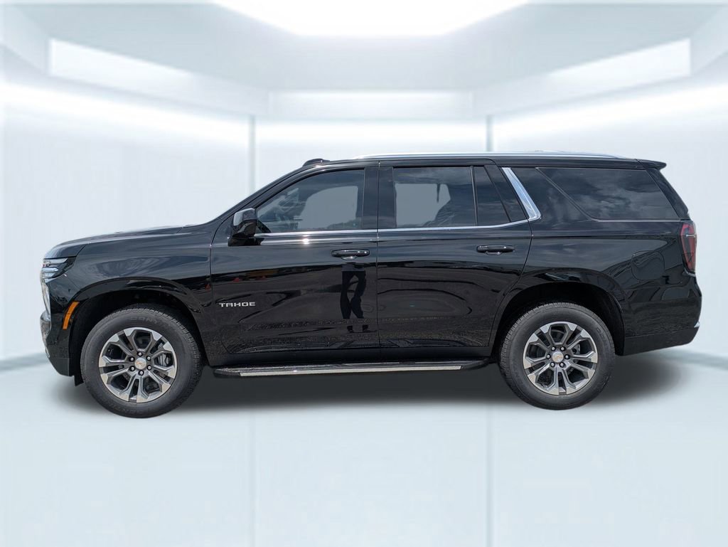 2025 Chevrolet Tahoe LS photo 2