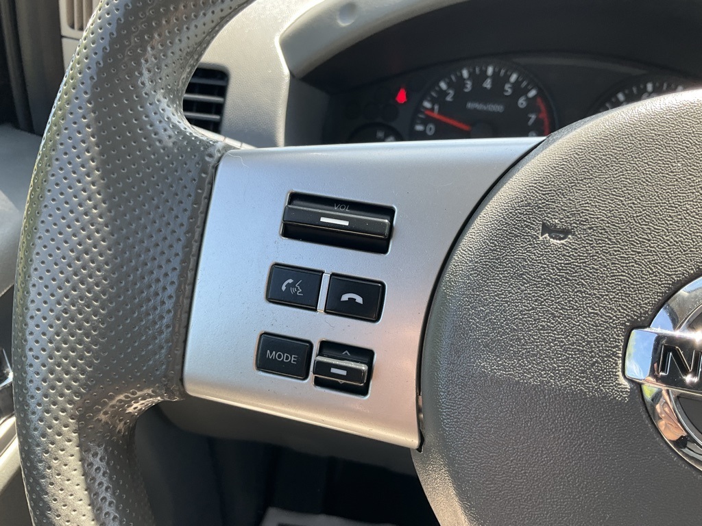 2018 Nissan Frontier SV photo 5