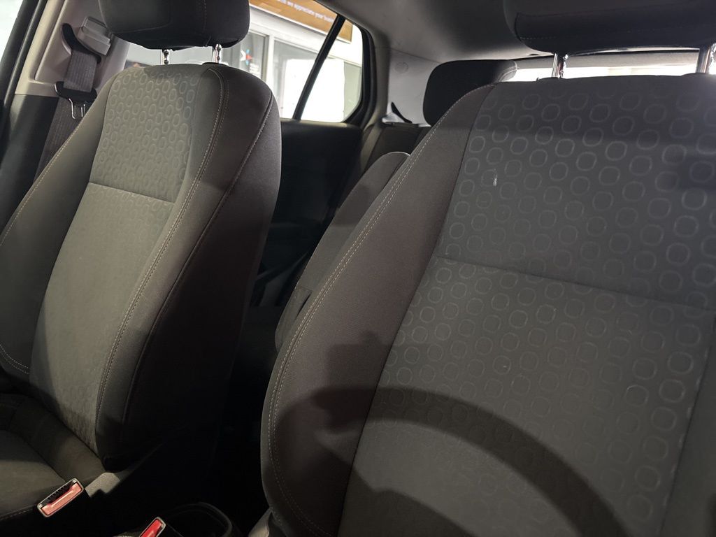 2022 Chevrolet Trax LS photo 14