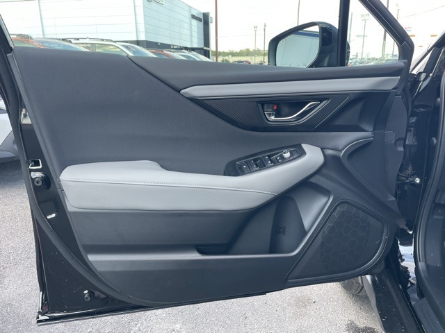 2025 Subaru Outback Premium photo 15