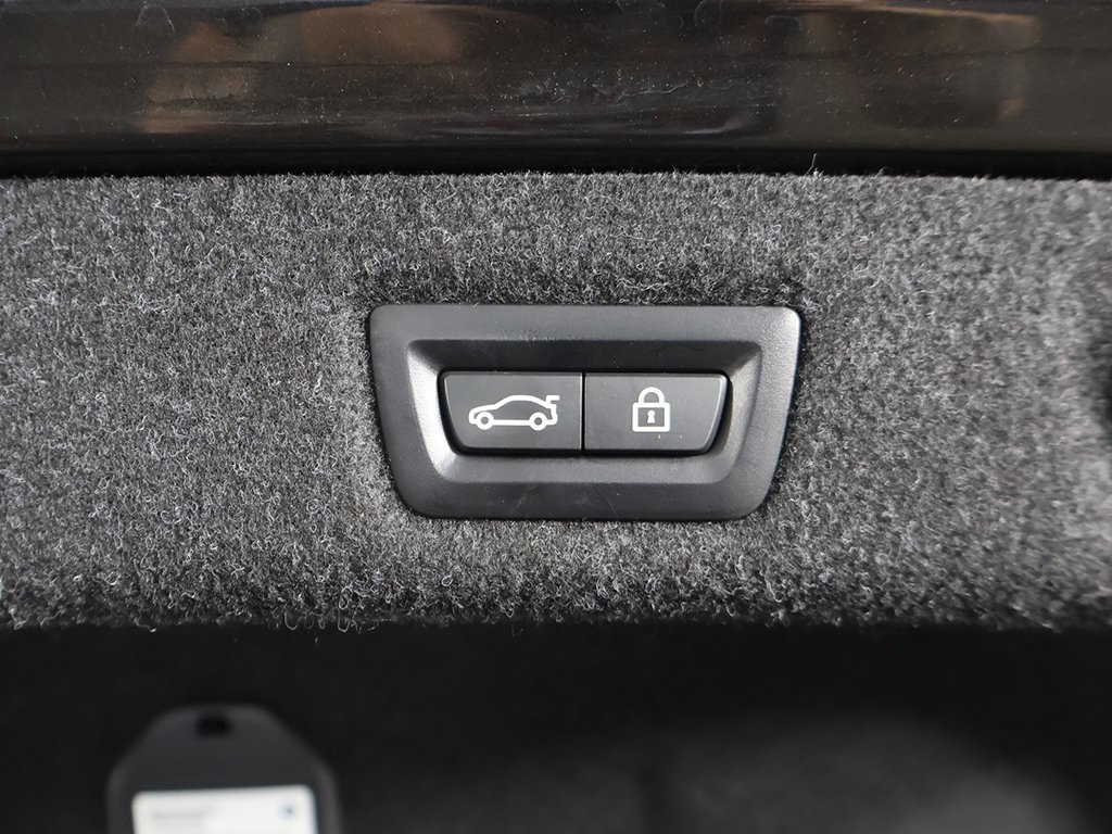 2022 Bmw M550i xDrive photo 24