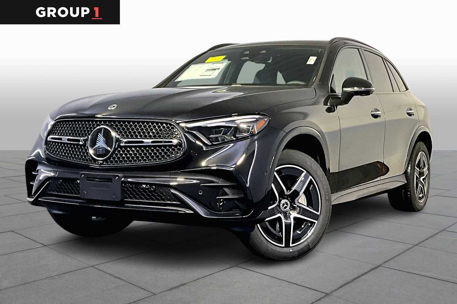 2026 Mercedes-Benz GLC Base's photo