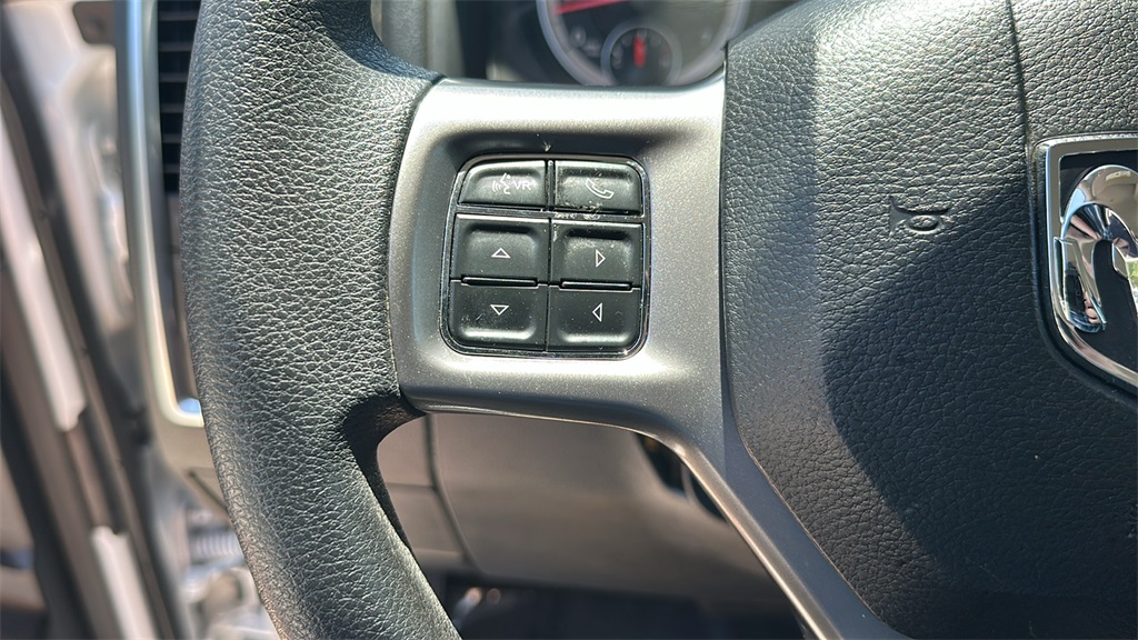 2024 Ram 1500 Classic SLT photo 18