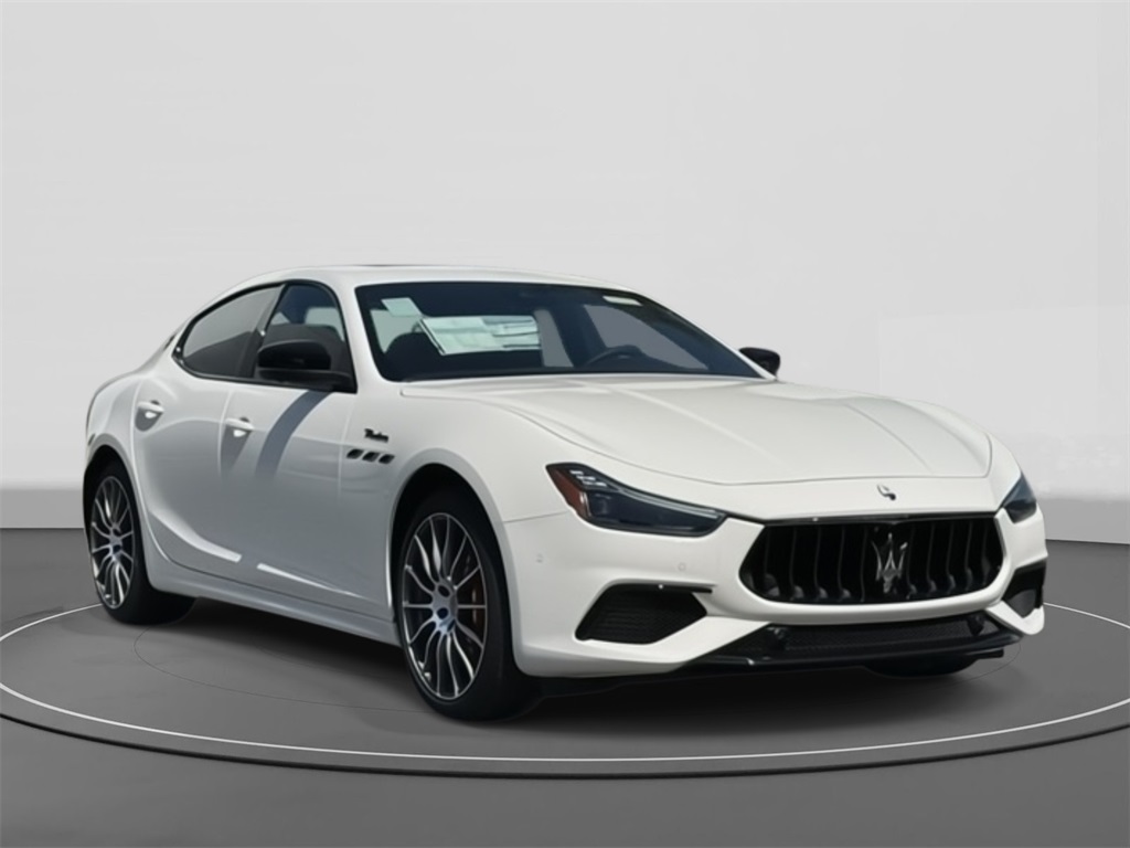 2024 Maserati Ghibli Modena Ultima's photo