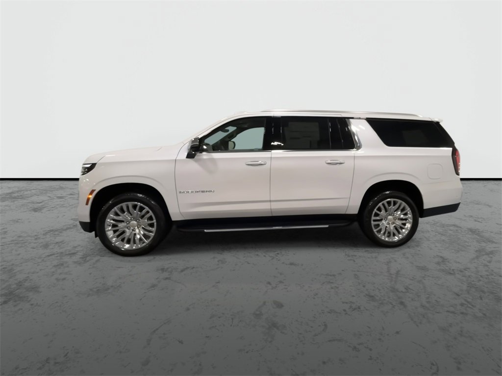 2025 Chevrolet Suburban Premier photo 4
