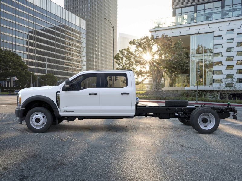 2025 Ford F-450 XL photo 4