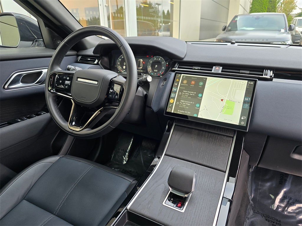 2025 Land Rover Range Rover Velar S photo 31