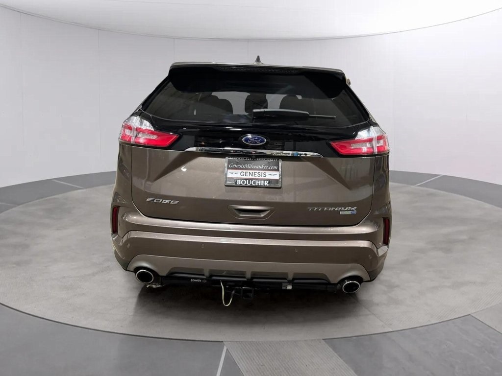 2019 Ford Edge Titanium photo 4