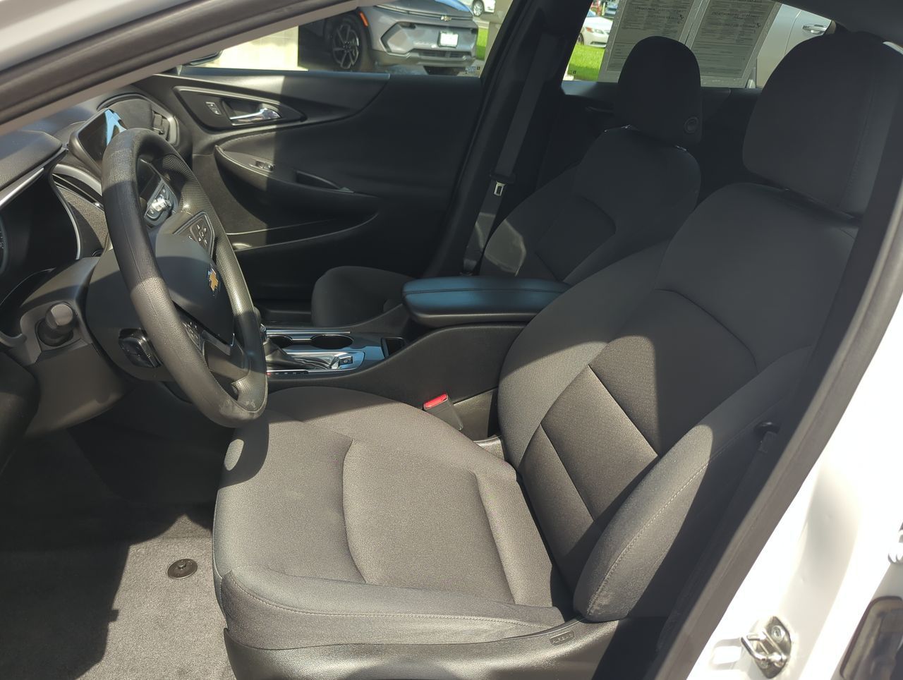 2023 Chevrolet Malibu 1LT photo 17