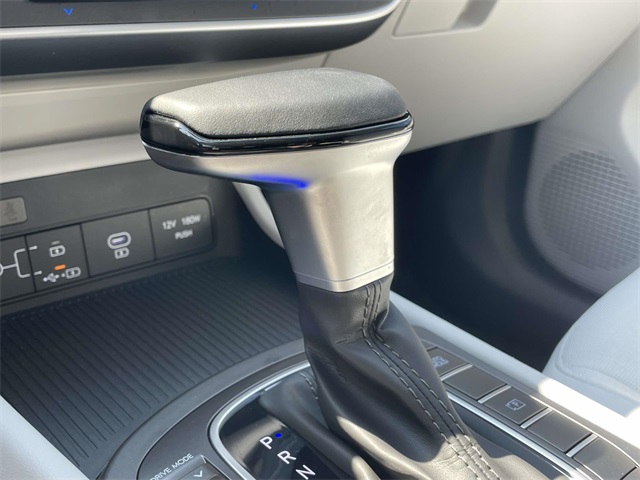2025 Hyundai Kona SEL photo 20