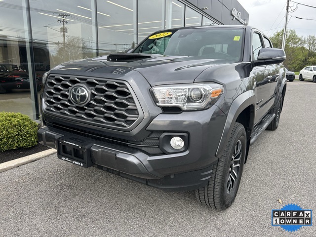 2022 Toyota Tacoma TRD Sport Double Cab V6 photo 2