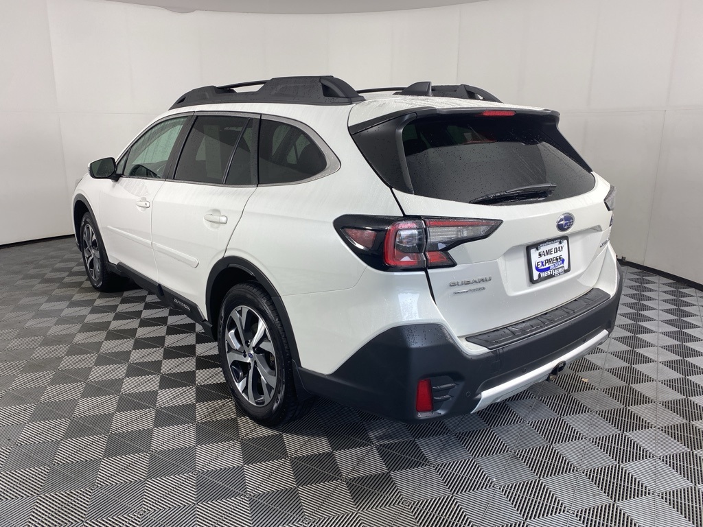 2022 Subaru Outback Limited photo 5