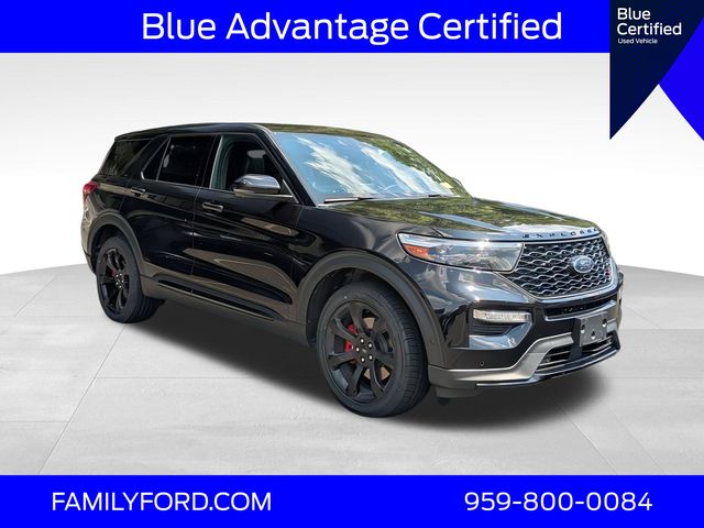 2021 Ford Explorer ST's photo