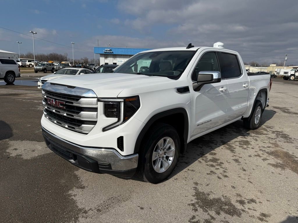 Used 2022 GMC Sierra 1500 SLE with VIN 3GTPHBEK8NG650193 for sale in Little Rock