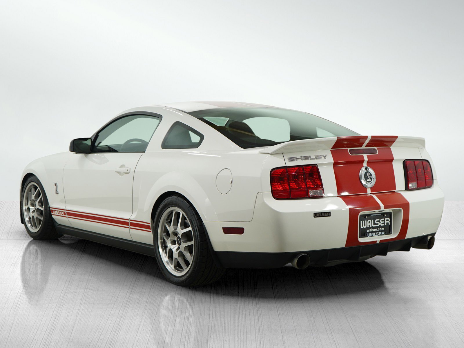 2009 Ford Mustang Shelby GT500 photo 3