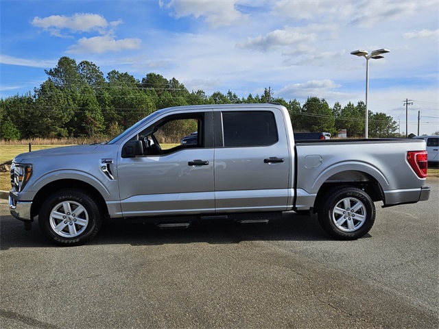 2023 Ford F-150 XLT photo 4
