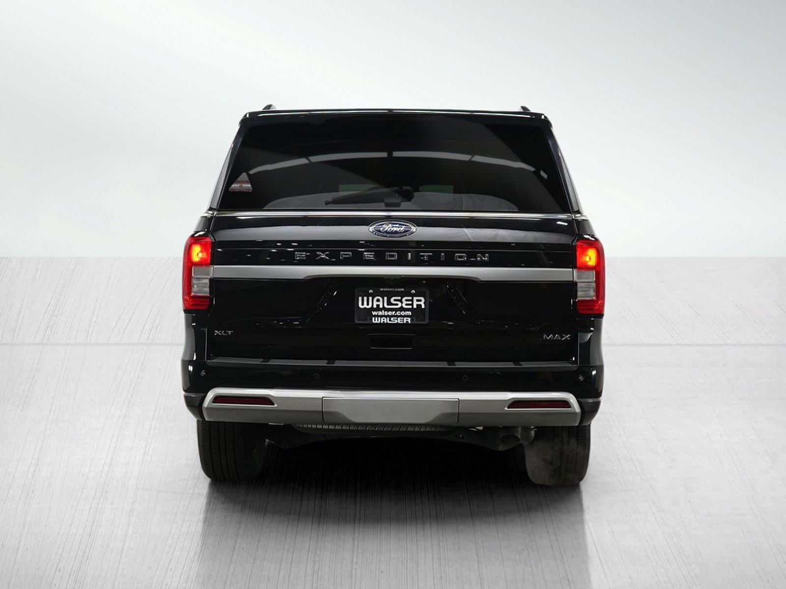 2023 Ford Expedition MAX XLT photo 4