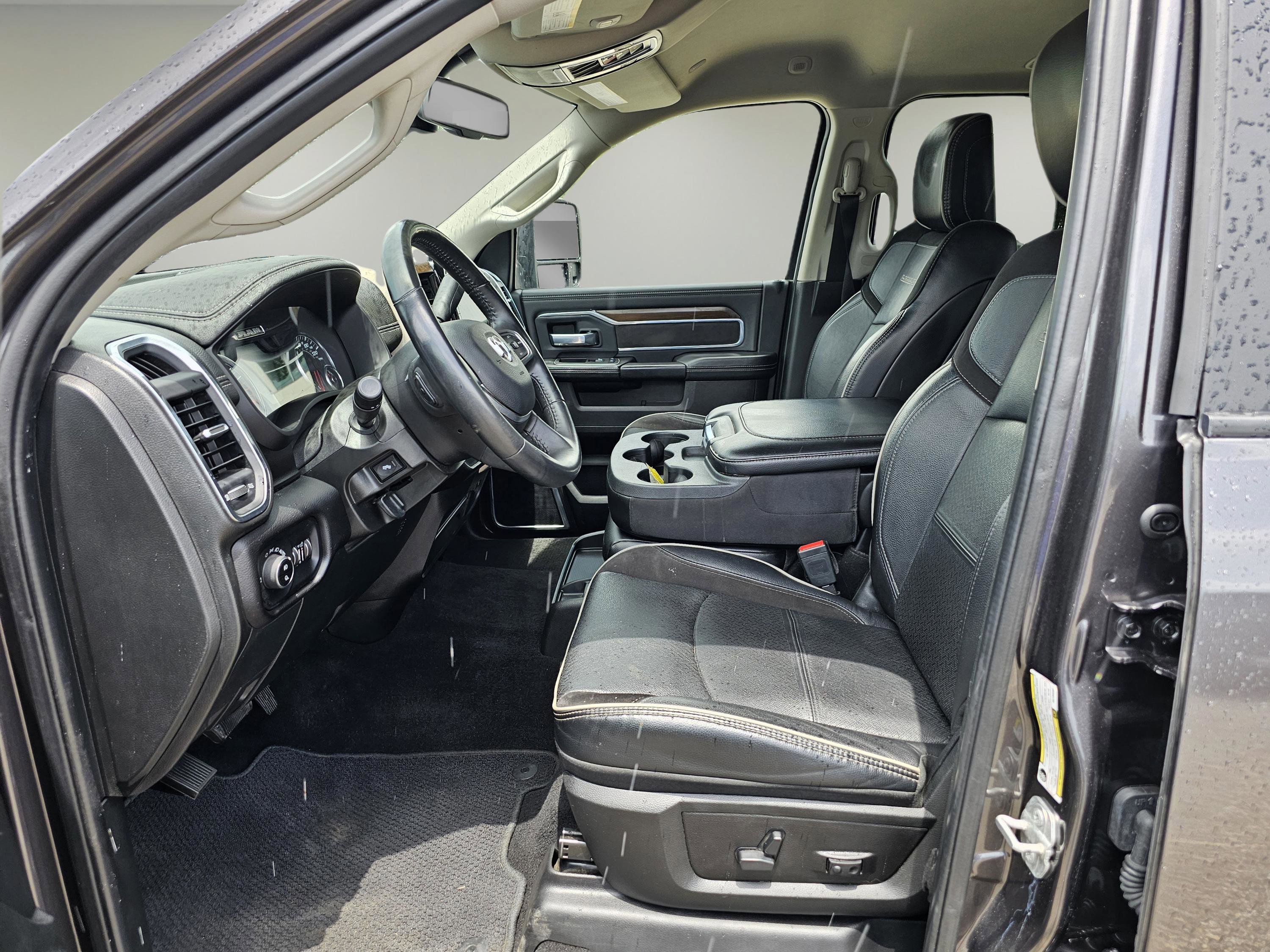 2024 Ram 2500 Laramie photo 15