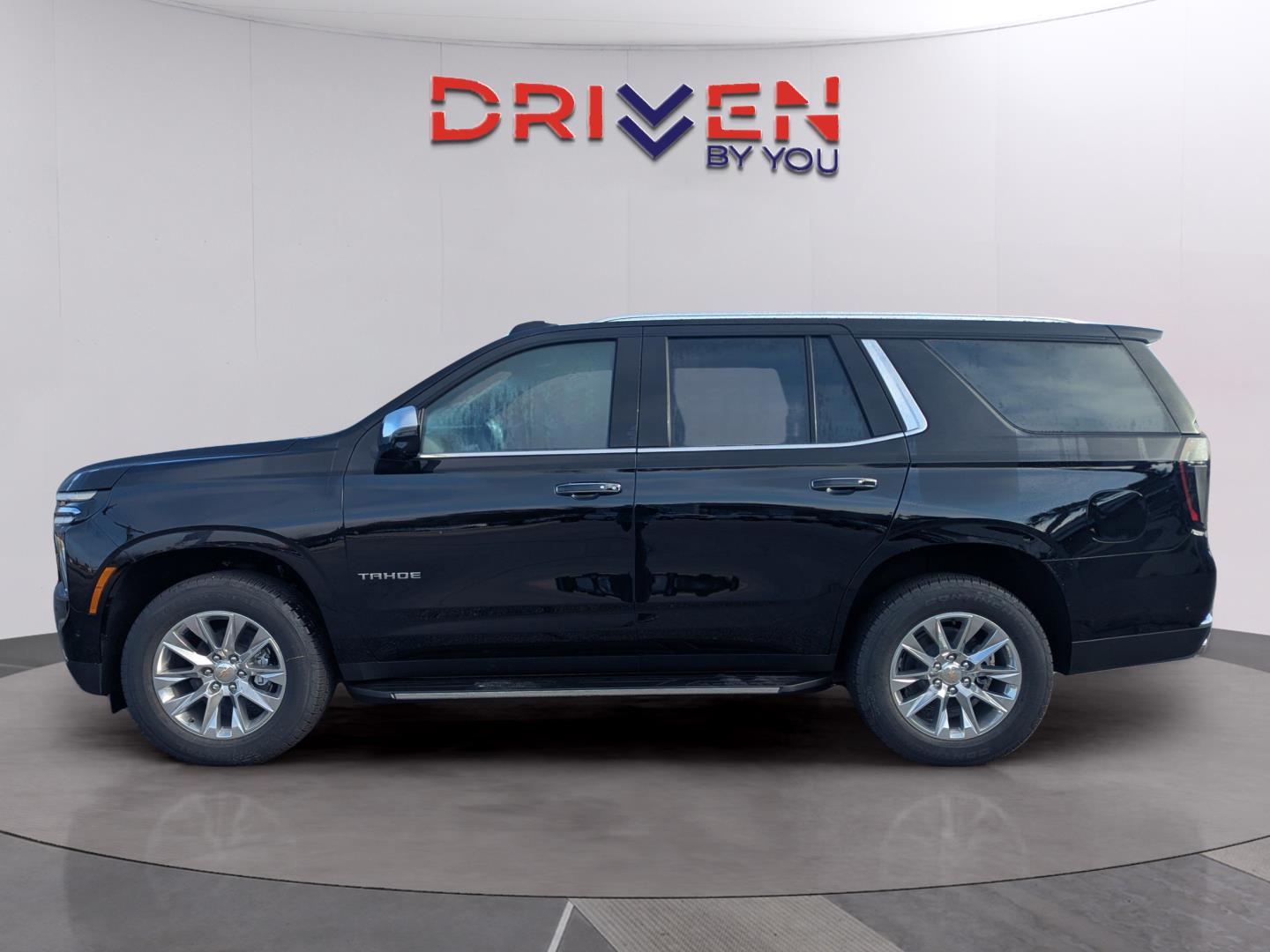 2026 Chevrolet Tahoe Premier photo 2