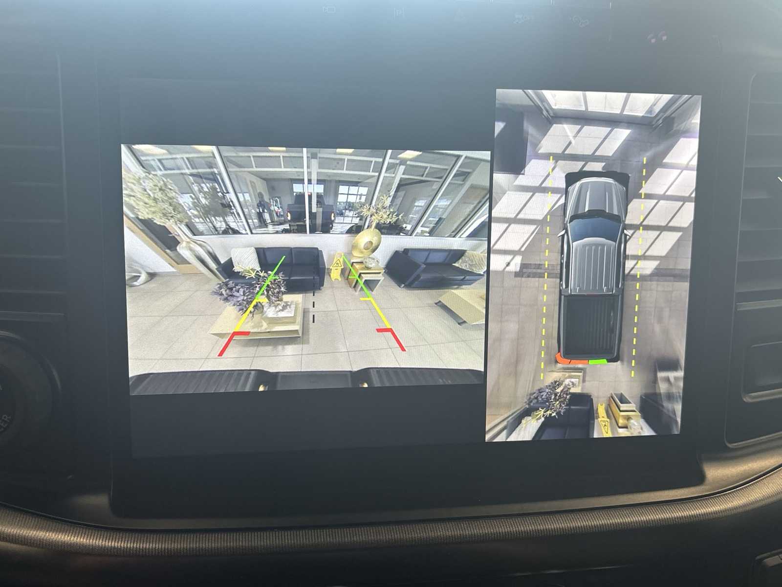 2022 Ford F-150 Platinum photo 14