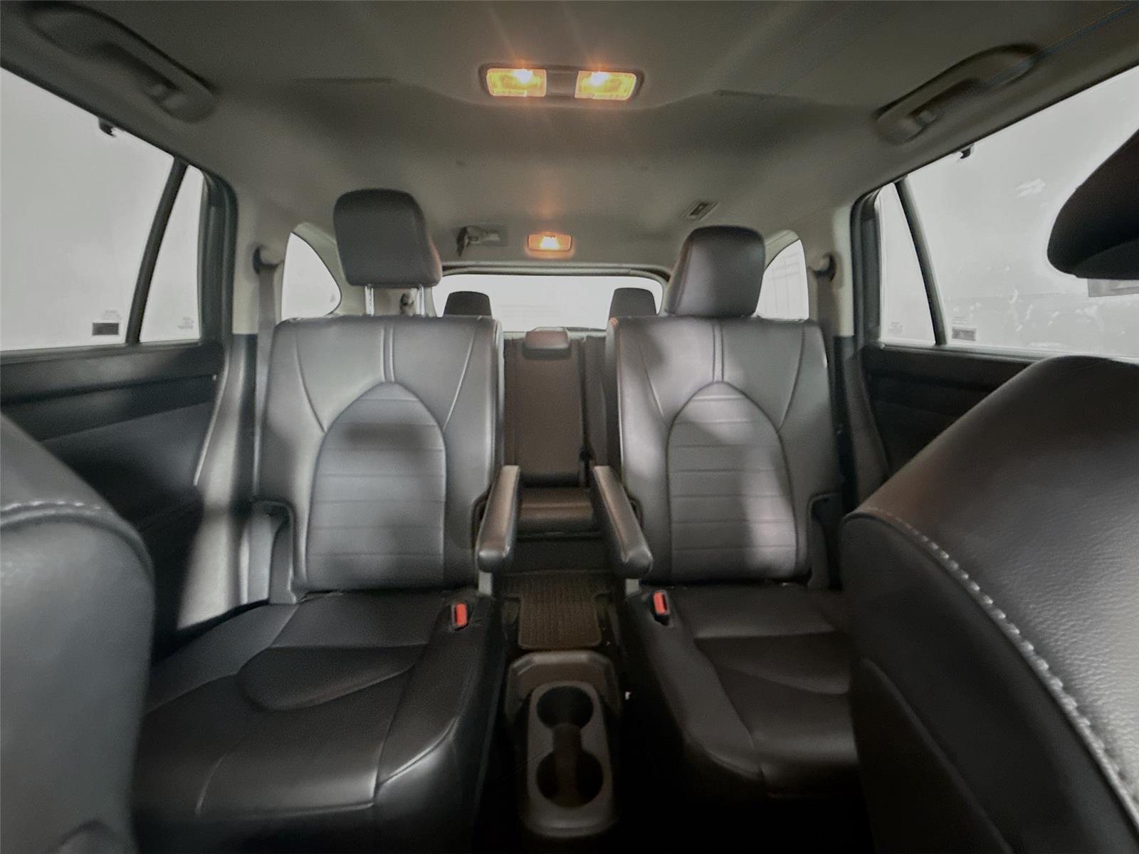 2023 Toyota Highlander XLE photo 12