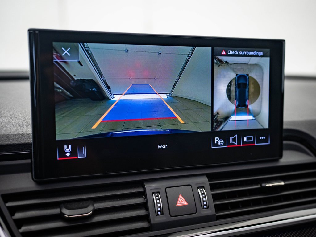 2024 Audi SQ5 Prestige photo 29