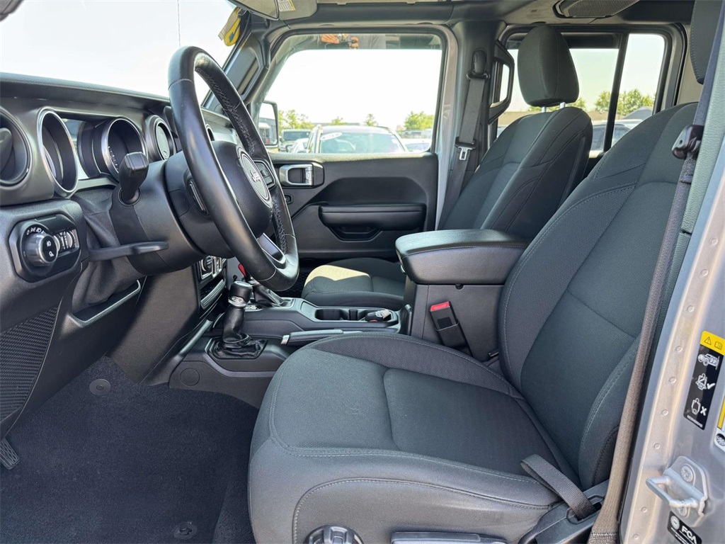 2021 Jeep Gladiator Sport S photo 14
