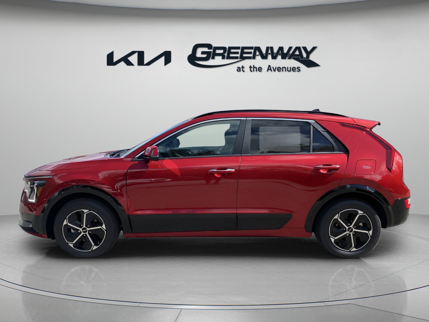 2025 Kia Niro SX photo 2