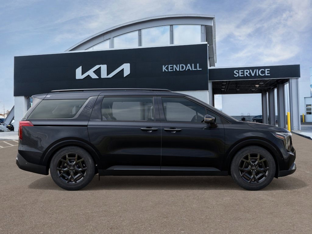2025 Kia Carnival SX photo 3