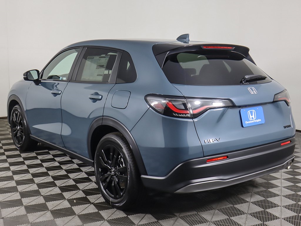 2026 Honda HR-V Sport photo 3