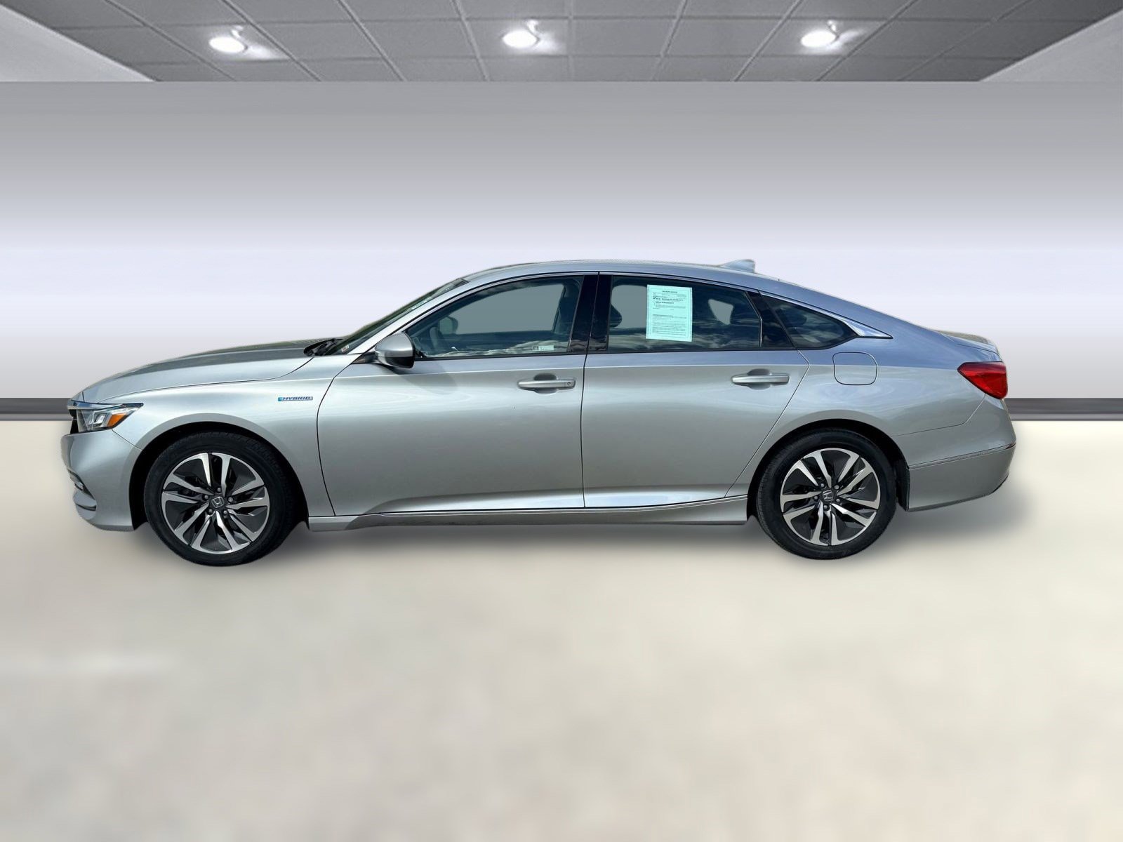 2019 Honda Accord Hybrid EX photo 2