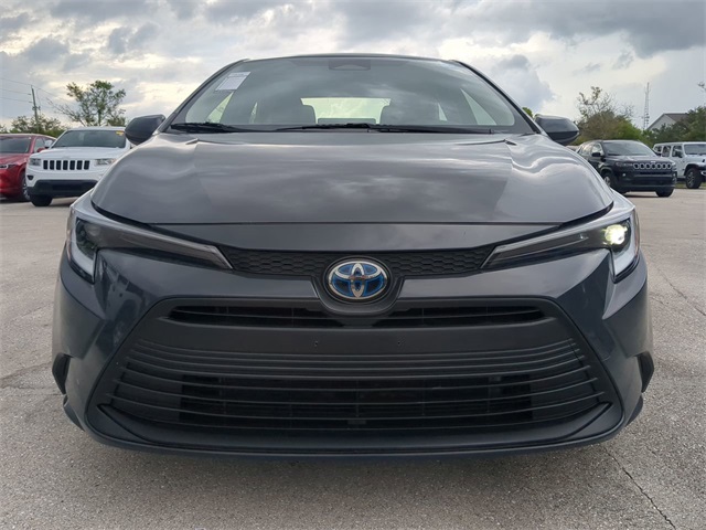 2023 Toyota Corolla Hybrid LE photo 3