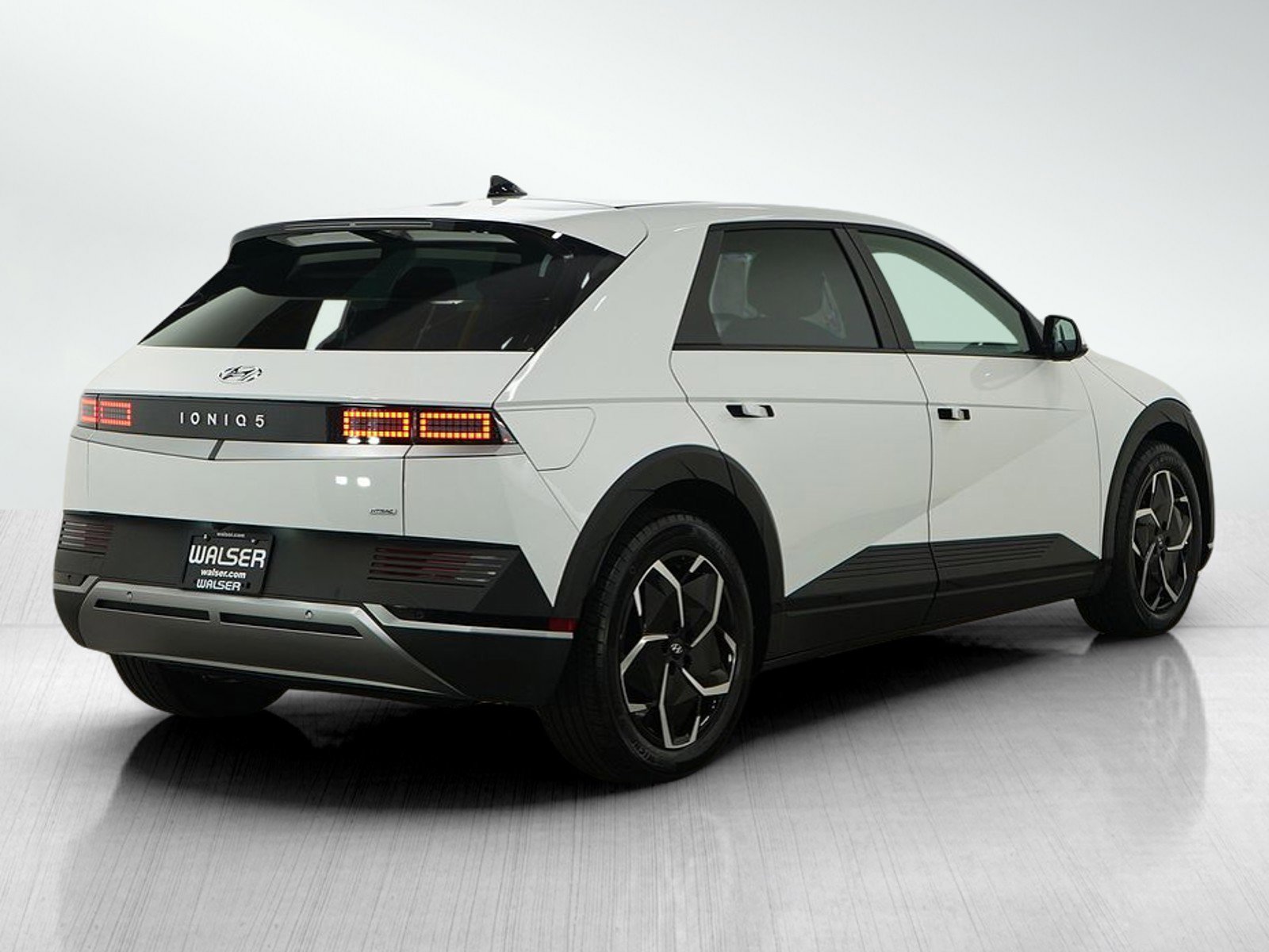 2023 Hyundai Ioniq 5 SEL photo 4