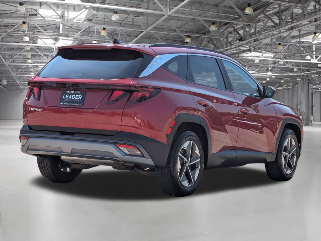 2025 Hyundai Tucson SEL photo 4