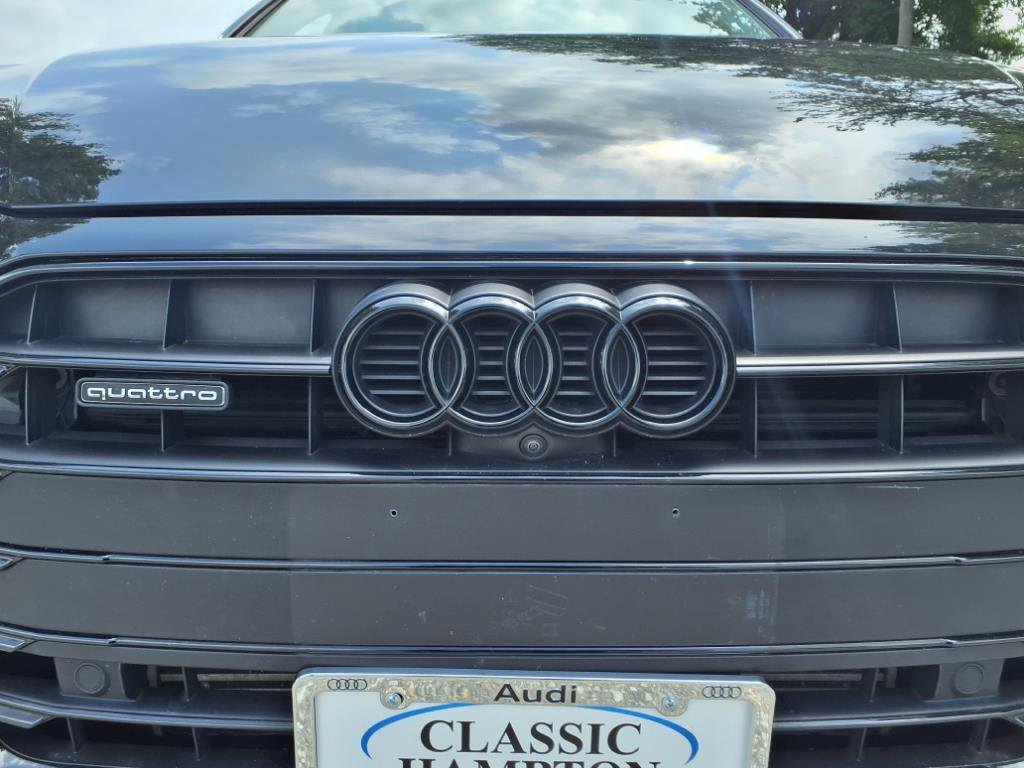 2022 Audi A4 40 Premium Plus photo 3