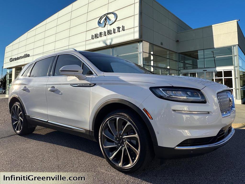 2022 Lincoln Nautilus Reserve's photo