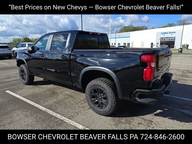 2026 Chevrolet Silverado 1500 ZR2 photo 3