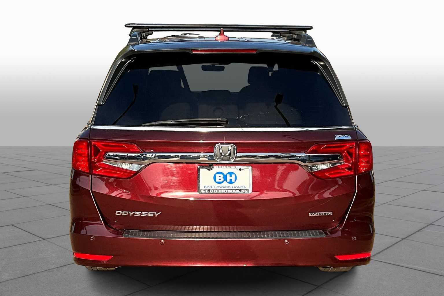 2019 Honda Odyssey Touring photo 4