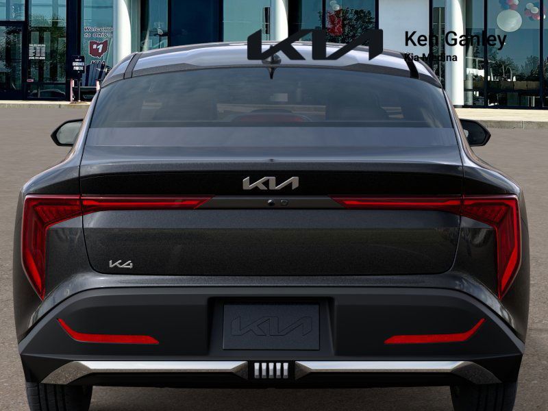 2025 Kia K4 LXS photo 13