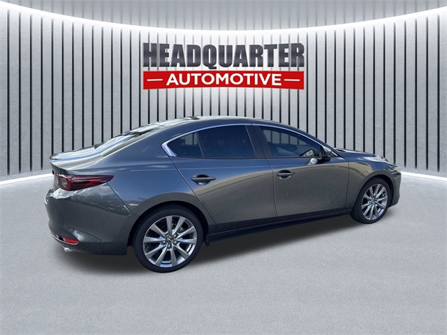 2023 Mazda Mazda3 Preferred photo 4