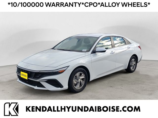 2025 Hyundai Elantra SE