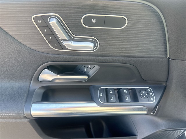 2023 Mercedes Benz GLA 250 photo 15